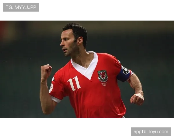 乔伊震撼全场，吉格斯老谋深算；C罗贝尔对决，曼联3-1胜皇马